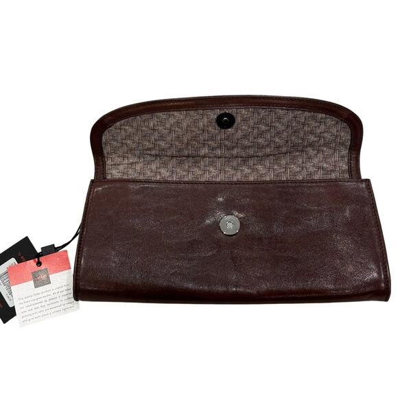 HOBO Clutch Purse - Picture 3 of 5